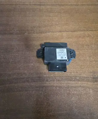 Audi Q5 SQ5 Fuel injection pump control unit/module 4G0906093J