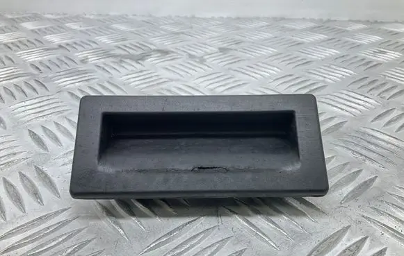 Skoda Octavia Mk3 (5E) Tailgate/trunk/boot exterior handle 3V0827566