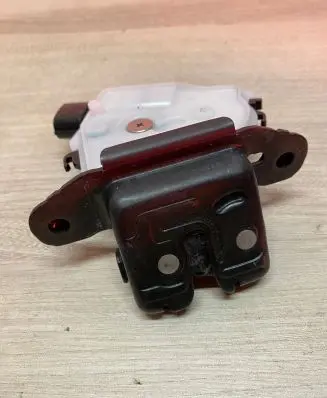 Toyota Corolla E210 E21 Tailgate/trunk/boot lock/catch/latch
