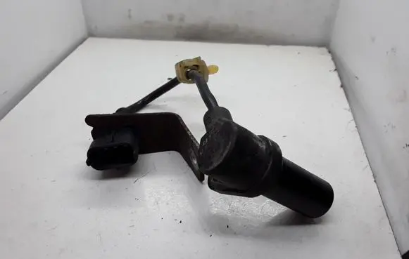 Honda CR-V Crankshaft position sensor 0281002659