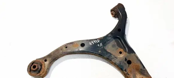 KIA Sorento Front lower control arm/wishbone 