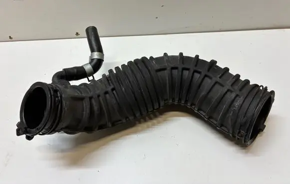 KIA Stonic Air intake hose/pipe 28140H8700