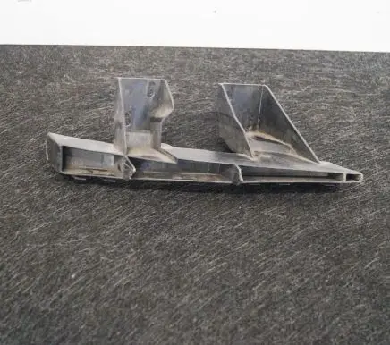 Audi Q7 4L Front bumper mounting bracket 4L0807333A