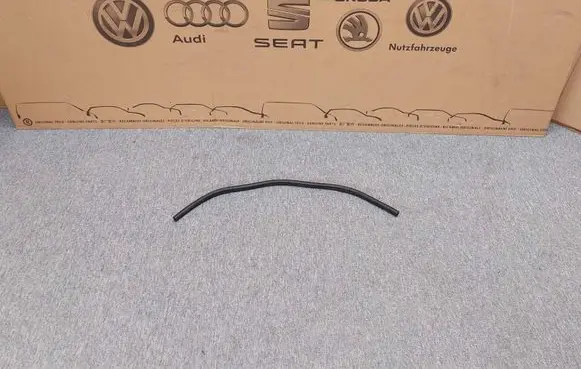 Mini One - Cooper Clubman R55 Engine compartment rubber 51642751261 2751261