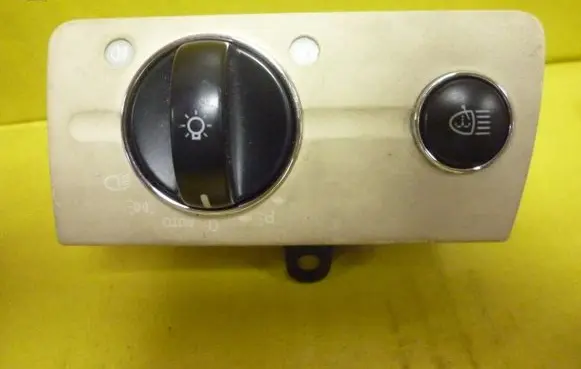Mercedes-Benz E W211 Light switch A2115450404 AB029