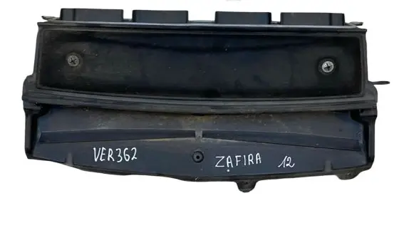 Opel Zafira C Air intake duct part 13301669 482722431
