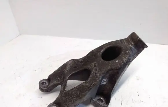 Audi A6 S6 C7 4G Engine mounting bracket 8K0199307BE