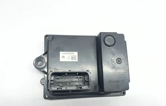 Dodge RAM 1500 DS Other devices 68290387AC