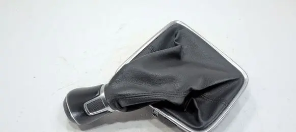 Volkswagen Sharan Gear lever shifter trim leather/knob 5N0711113S