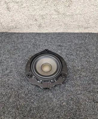 Audi A3 S3 8V Front door speaker 8V0035454A