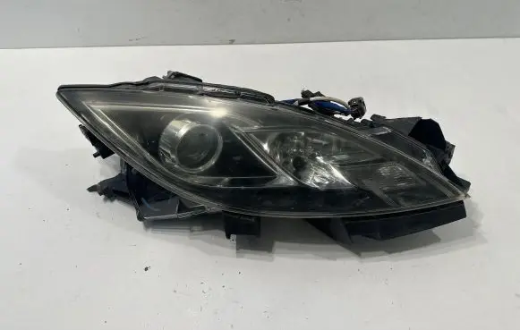 Mazda 6 Headlight/headlamp
