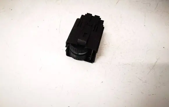Volkswagen Golf IV Headlight level height control switch 1J0941333A