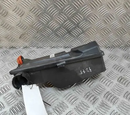 BMW X5 F15 Intake resonator 8575040