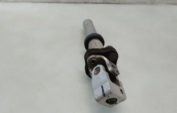 Mercedes-Benz E W212 Steering column universal joint 204460191