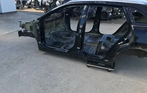 KIA Niro Side car body part 
