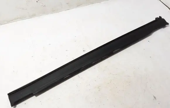 Volvo C40 Sill 32216803