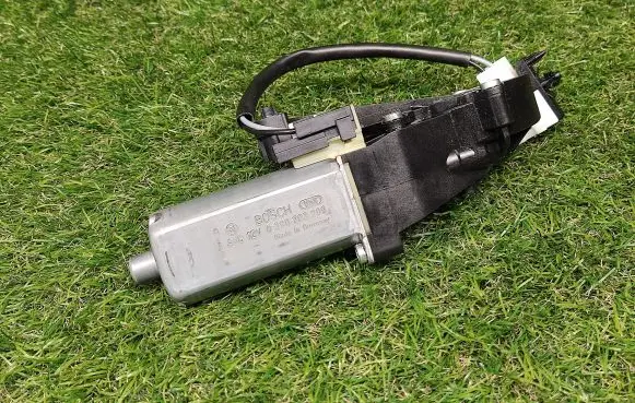 Seat adjustment motor