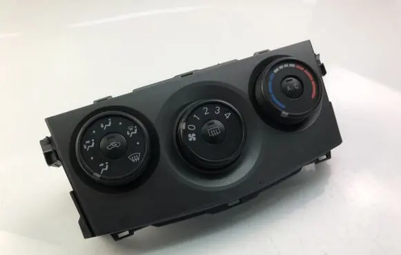 Toyota Auris 150 Climate control unit 5540602210