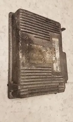 Renault Scenic I Engine control unit/module HOM7700875743 7700105984