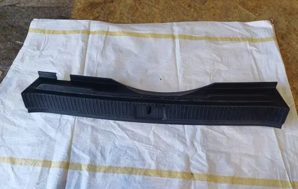 Volkswagen PASSAT B8 Trunk/boot sill cover protection 3g9863459