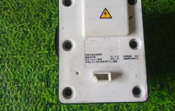 BMW 7 F01 F02 F03 F04 Air quality sensor 9159973 M0392005 00270