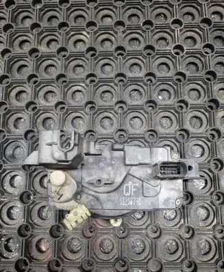 Front door lock