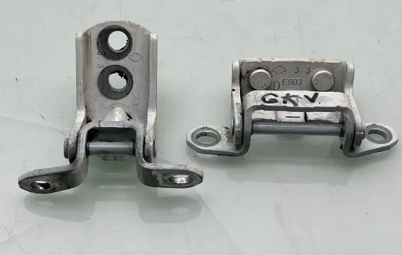 Nissan Qashqai Rear door hinge set 