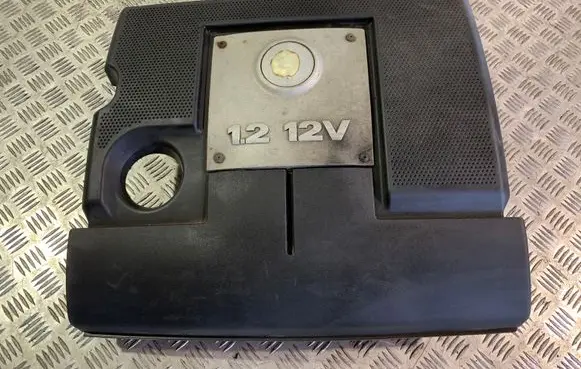 Volkswagen Polo IV 9N3 Air filter 03E129607D