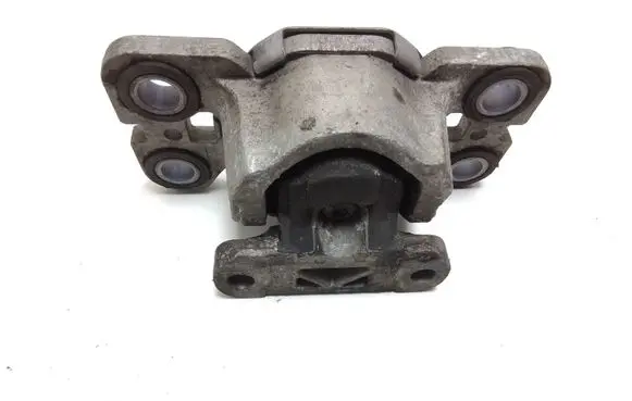 Volvo XC60 Engine mount bracket 8G9N7M121