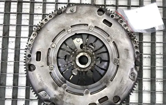 Volkswagen Bora Clutch set kit 3082299335