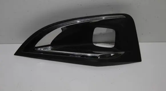 Peugeot 3008 II Front bumper lower grill 9815692677 C07600911
