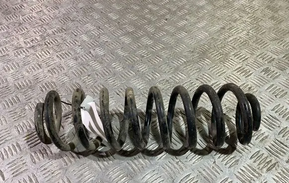 Toyota RAV 4 (XA50) Rear coil spring
