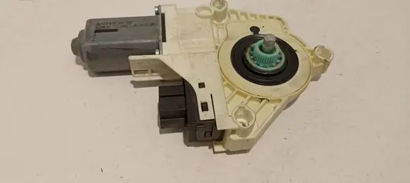 Audi A6 S6 C6 4F Front door window regulator motor 4F0959802C