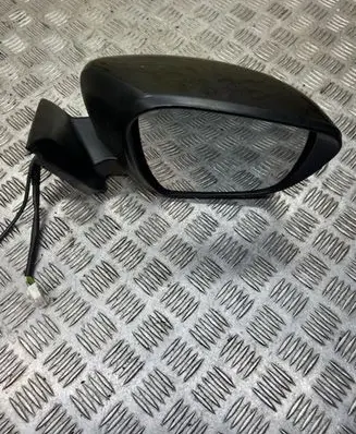 Mercedes-Benz X-class W470 Front door electric wing mirror 0411425