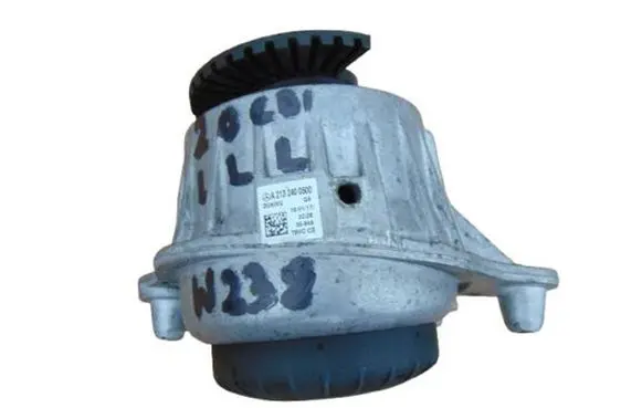 Mercedes-Benz E W238 Engine mount bracket A2132400500