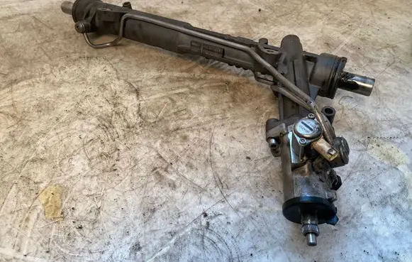 BMW 5 E60 E61 Steering rack 6777475