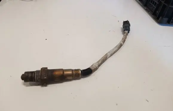 Peugeot 107 Lambda probe sensor 894650H020 0258006721