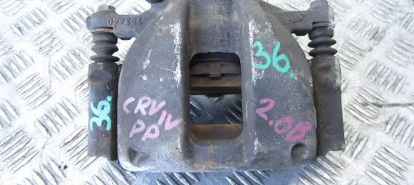 Honda CR-V Front brake caliper