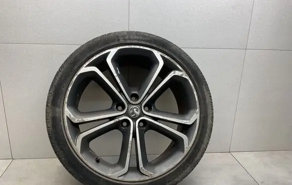 Opel Zafira C R19 alloy rim 