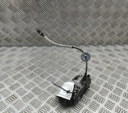 Volvo V40 Cross country Front door lock 31440392