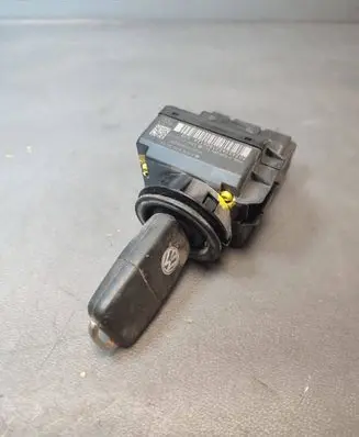 Mercedes-Benz Sprinter W906 Ignition lock A9069002000