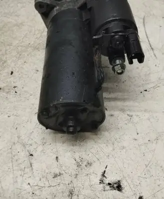 Toyota Avensis Verso Starter motor 0001110132 0986018680