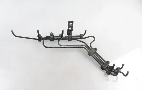 Opel Frontera A Fuel injector supply line/pipe 