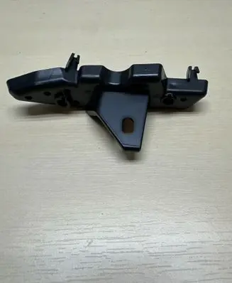 BMW 4 G22 G23 G24 G26 Fender mounting bracket 51118738611 8738611