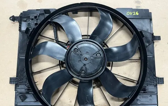 Mercedes-Benz E W213 Electric radiator cooling fan A0999065601 0130707448
