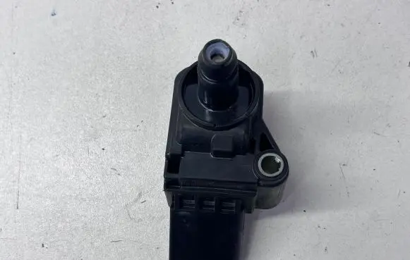 Volkswagen PASSAT B8 USA High voltage ignition coil 06L905110F