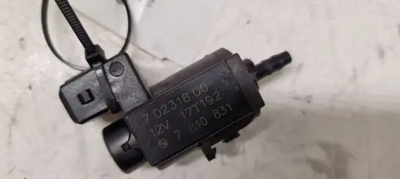 BMW X5 F15 Vacuum valve 7810831 70231800 17T192