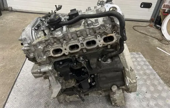 Mercedes-Benz C W205 Engine 264915