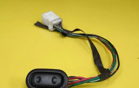 Mazda 626 Electric window control switch