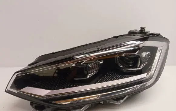Volkswagen Golf Sportsvan Headlight/headlamp 517941081A 90141152 88711F2444322XH